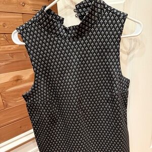 Banana Republic Women’s Top Medium